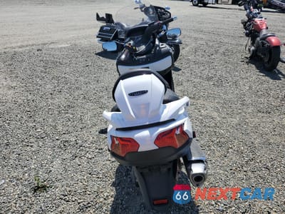 Czwarte zdjęcie samochodu z boku: 2018 SUZUKI AN650 A VIN:JS1CP51BXJ2100600 - miniatura