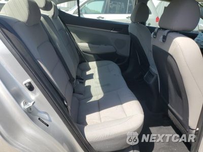 Zdjęcie 10 z 14 samochodu: 2018 HYUNDAI ELANTRA SEL VIN:5NPD84LF2JH377175 - miniatura