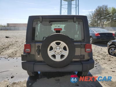 Zdjęcie 6 z 13 samochodu: 2017 JEEP WRANGLER UNLIMITED SPORT VIN:1C4BJWDG6HL722762 - miniatura