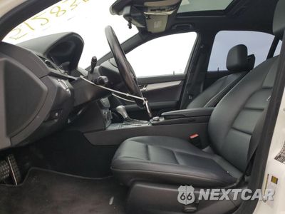 Zdjęcie 7 z 12 samochodu: 2008 MERCEDES-BENZ C 300 VIN:WDDGF54X78R033897 - miniatura