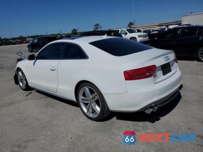 Trzecie zdjęcie samochodu z tyłu: 2011 AUDI S5 PREMIUM PLUS VIN:WAUCVAFR6BA019298 - miniatura