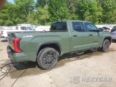 Trzecie zdjęcie samochodu z tyłu: 2023 TOYOTA TUNDRA CREWMAX SR5 VIN:5TFLA5BC1PX002615 - miniatura