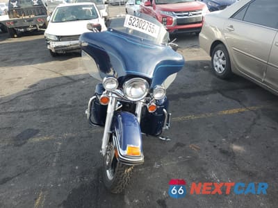 Drugie zdjęcie samochodu z przodu: 2002 HARLEY-DAVIDSON FLHTCUI SHRINE VIN:1HD1FLW182Y604502 - miniatura