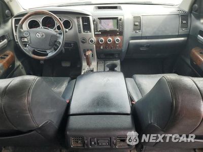 Zdjęcie 8 z 13 samochodu: 2012 TOYOTA TUNDRA CREWMAX LIMITED VIN:5TFHW5F11CX253080 - miniatura