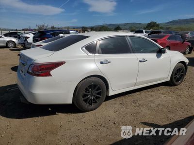 Trzecie zdjęcie samochodu z tyłu: 2013 NISSAN ALTIMA 2.5 VIN:1N4AL3AP1DN423192 - miniatura