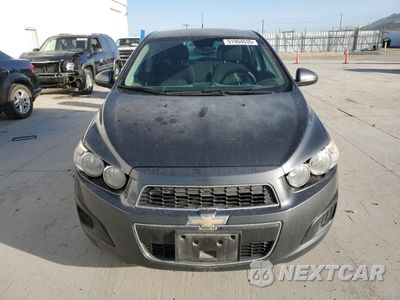 Piąte zdjęcie samochodu w środku: 2012 CHEVROLET SONIC LT VIN:1G1JD6SB6C4203829 - miniatura