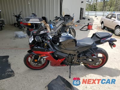 Trzecie zdjęcie samochodu z tyłu: 2018 SUZUKI GSX-R750 VIN:JS1GR7MA8J2101450 - miniatura