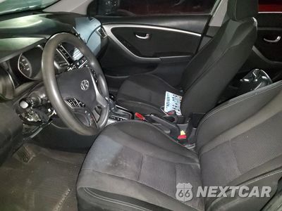 Zdjęcie 7 z 12 samochodu: 2013 HYUNDAI ELANTRA GT VIN:KMHD35LE1DU087849 - miniatura