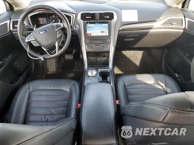 Zdjęcie 8 z 13 samochodu: 2018 FORD FUSION SE HYBRID VIN:3FA6P0LU0JR118710 - miniatura
