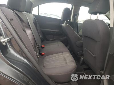 Zdjęcie 10 z 12 samochodu: 2012 CHEVROLET SONIC LT VIN:1G1JC5SH1C4186021 - miniatura