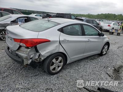 Trzecie zdjęcie samochodu z tyłu: 2013 HYUNDAI ELANTRA GLS VIN:KMHDH4AE3DU816898 - miniatura