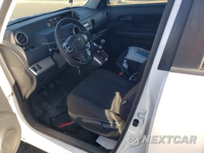 Zdjęcie 7 z 13 samochodu: 2009 TOYOTA SCION XB VIN:JTLKE50E491087545 - miniatura