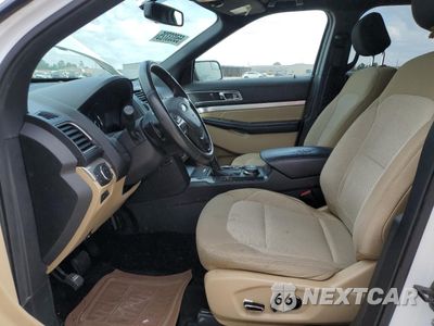 Zdjęcie 7 z 12 samochodu: 2017 FORD EXPLORER XLT VIN:1FM5K8D8XHGC26611 - miniatura