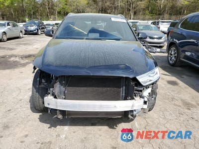 Piąte zdjęcie samochodu w środku: 2016 AUDI Q3 PREMIUM PLUS VIN:WA1BFCFS7GR014558 - miniatura