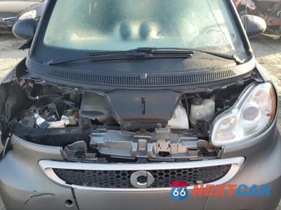 Zdjęcie 12 z 14 samochodu: 2013 SMART FORTWO PURE VIN:WMEEJ3BA8DK614526 - miniatura