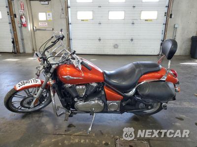 Trzecie zdjęcie samochodu z tyłu: 2009 KAWASAKI VN900 C VIN:JKAVN2C119A026227 - miniatura