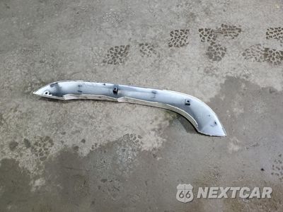 Zdjęcie 13 z 16 samochodu: 2019 TOYOTA 4RUNNER SR5/SR5 PREMIUM VIN:JTEBU5JR0K5658572 - miniatura