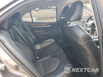 Zdjęcie 10 z 15 samochodu: 2020 TOYOTA CAMRY SE VIN:4T1G11AK2LU962018 - miniatura