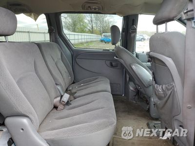 Zdjęcie 11 z 13 samochodu: 2004 DODGE GRAND CARAVAN SXT VIN:2D8GP44L94R618291 - miniatura