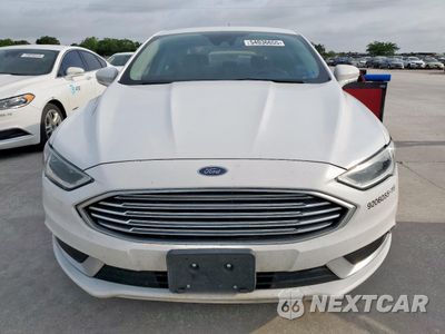 Piąte zdjęcie samochodu w środku: 2018 FORD FUSION SE HYBRID VIN:3FA6P0LU3JR171823 - miniatura