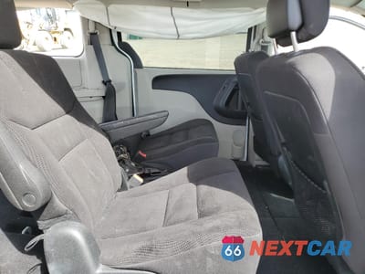 Zdjęcie 11 z 16 samochodu: 2018 DODGE GRAND CARAVAN SE VIN:2C4RDGBG6JR135294 - miniatura