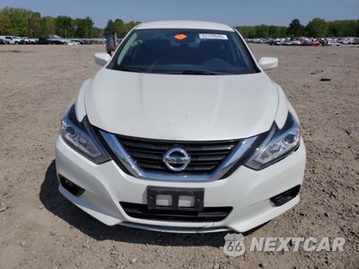Piąte zdjęcie samochodu w środku: 2018 NISSAN ALTIMA 2.5 VIN:1N4AL3APXJC203010 - miniatura