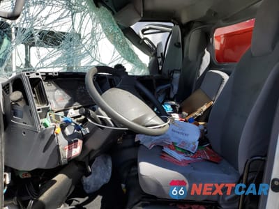 Zdjęcie 7 z 13 samochodu: 2022 ISUZU NRR VIN:54DE5W1L9NSR00079 - miniatura