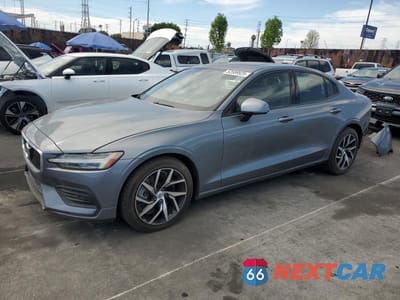 2019 VOLVO S60 T6 MOMENTUM 7JRA22TK9KG010660 - główne zdjęcie licytacji z USA - miniatura