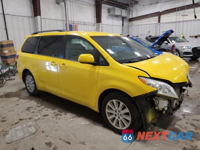 Czwarte zdjęcie samochodu z boku: 2015 TOYOTA SIENNA LE VIN:5TDJK3DC2FS097860 - miniatura