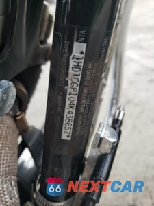 Zdjęcie 9 z 9 samochodu: 2004 HARLEY-DAVIDSON XL1200 C VIN:1HD1CGP104K438657 - miniatura