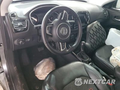 Zdjęcie 8 z 13 samochodu: 2018 JEEP COMPASS LATITUDE VIN:3C4NJCBB3JT407818 - miniatura