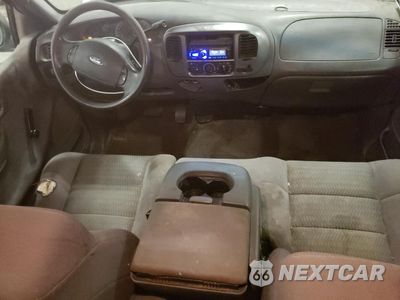 Zdjęcie 8 z 14 samochodu: 2003 FORD F150 VIN:2FTRX17W63CB06002 - miniatura