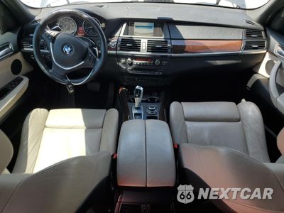 Zdjęcie 8 z 14 samochodu: 2013 BMW X5 XDRIVE35I VIN:5UXZV4C5XD0B23190 - miniatura