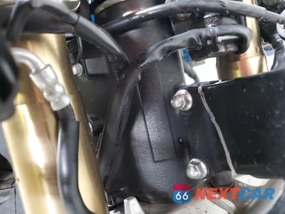 Zdjęcie 10 z 11 samochodu: 2009 SUZUKI GSX-R600 VIN:JS1GN7EA192105751 - miniatura