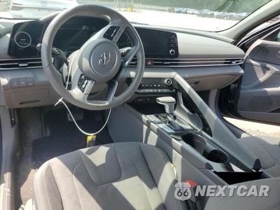 Zdjęcie 8 z 13 samochodu: 2021 HYUNDAI ELANTRA SEL VIN:KMHLS4AG7MU065528 - miniatura