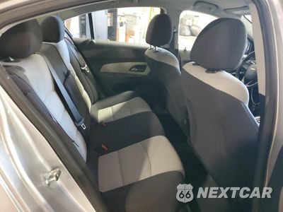 Zdjęcie 10 z 14 samochodu: 2013 CHEVROLET CRUZE LS VIN:1G1PA5SG0D7228475 - miniatura