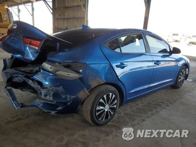Trzecie zdjęcie samochodu z tyłu: 2017 HYUNDAI ELANTRA SE VIN:KMHD74LF4HU400809 - miniatura