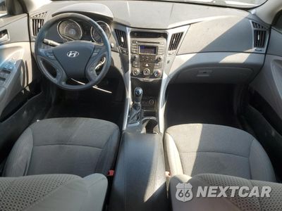 Zdjęcie 8 z 14 samochodu: 2014 HYUNDAI SONATA GLS VIN:5NPEB4AC0EH888629 - miniatura