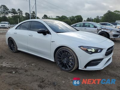 Czwarte zdjęcie samochodu z boku: 2023 MERCEDES-BENZ CLA AMG 35 4MATIC VIN:W1K5J5BB2PN382890 - miniatura