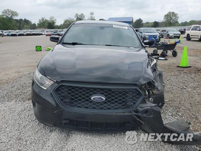 Piąte zdjęcie samochodu w środku: 2016 FORD TAURUS POLICE INTERCEPTOR VIN:1FAHP2MK3GG117519 - miniatura
