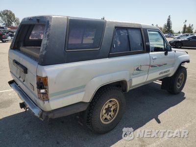 Trzecie zdjęcie samochodu z tyłu: 1989 TOYOTA 4RUNNER RN60 VIN:JT4RN62D1K0240267 - miniatura