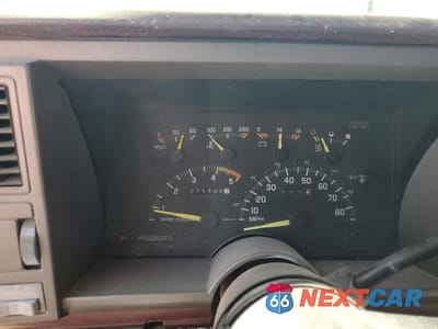 Zdjęcie 9 z 12 samochodu: 1997 CHEVROLET TAHOE K1500 VIN:1GNEK13R1VJ415529 - miniatura