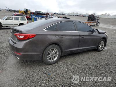 Trzecie zdjęcie samochodu z tyłu: 2017 HYUNDAI SONATA SE VIN:5NPE24AF0HH476113 - miniatura