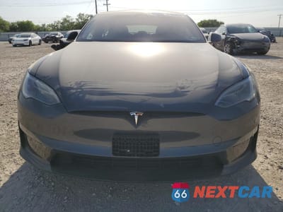 Piąte zdjęcie samochodu w środku: 2025 TESLA MODEL S VIN:5YJSA1E66SF548050 - miniatura