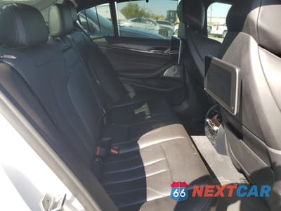 Zdjęcie 10 z 13 samochodu: 2018 BMW M5 VIN:WBSJF0C57JB282565 - miniatura