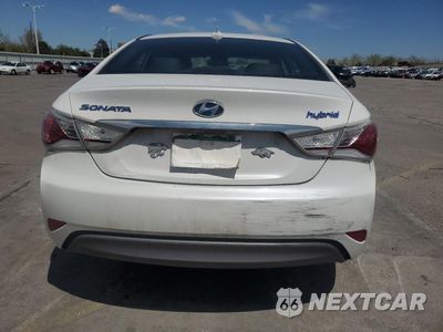 Zdjęcie 6 z 13 samochodu: 2013 HYUNDAI SONATA HYBRID VIN:KMHEC4A46DA064478 - miniatura