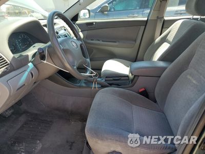 Zdjęcie 7 z 12 samochodu: 2002 TOYOTA CAMRY LE VIN:JTDBE32K720064534 - miniatura