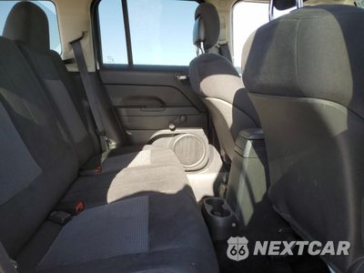 Zdjęcie 10 z 13 samochodu: 2013 JEEP PATRIOT SPORT VIN:1C4NJRBB0DD140456 - miniatura