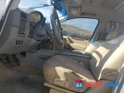 Zdjęcie 7 z 15 samochodu: 2004 NISSAN ARMADA SE VIN:5N1AA08B94N712079 - miniatura