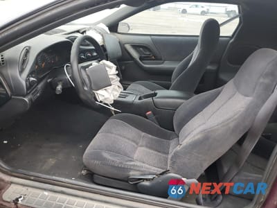 Zdjęcie 7 z 12 samochodu: 1996 CHEVROLET CAMARO BASE VIN:2G1FP22K9T2133044 - miniatura